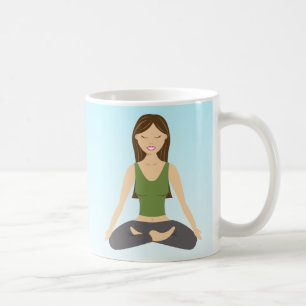 Mug Une Femme De Yoga À Lotus Pose