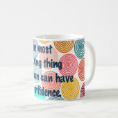 Mug Une femme séduisante (Devant droit)