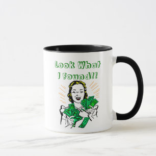 Mug Une Femme Trouve De L'Argent