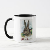 Mug Une joyeuse scène de lapin gris Eastertide (Gauche)