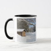 Mug Une scène neigeuse au peu d'étang de Lyford d'AMC (Gauche)