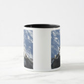 Mug Une vue partielle de Space Shuttle Atlantis (Centre)