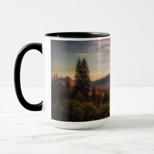 Mug Une vue préférée de Mt. Shasta et butte noire (Gauche)