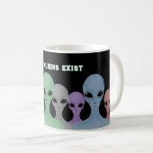 Mug Unique Hand Drawn Multi Coloured Aliens  (Devant droit)