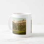 Mug Université de Corpus Christi, Cambridge, (Devant gauche)