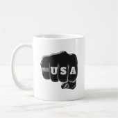 Mug USA Fist Bump avec le drapeau américain (Gauche)