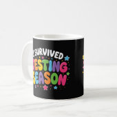 Mug v (Devant gauche)