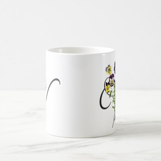 Mug V initial avec Violons Vintages (Centre)