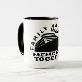 MUG VACANCES EN FAMILLE. (Devant gauche)