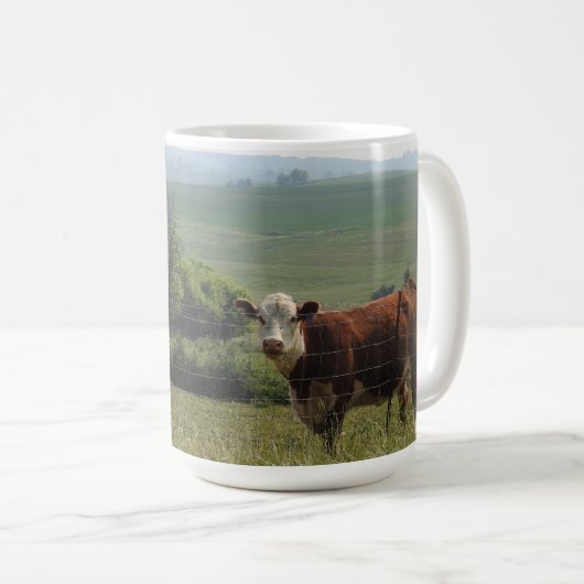 Mug Vache douce en campagne (Devant droit)