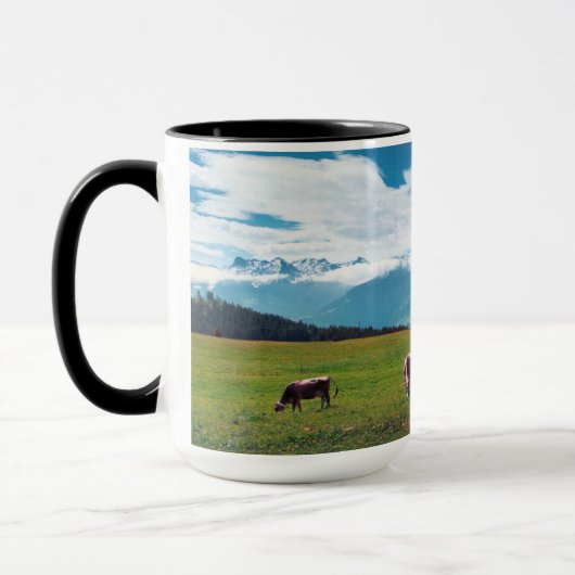 Mug Vaches joyeuses sur la ferme en Suisse (Gauche)
