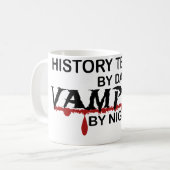 Mug Vampire de professeur d'histoire par nuit (Devant gauche)