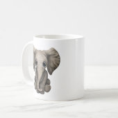 Mug Veau mignon d'éléphant de bébé s'asseyant (Devant gauche)