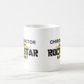 Mug Vedette du rock de chiroprakteur par nuit (Centre)