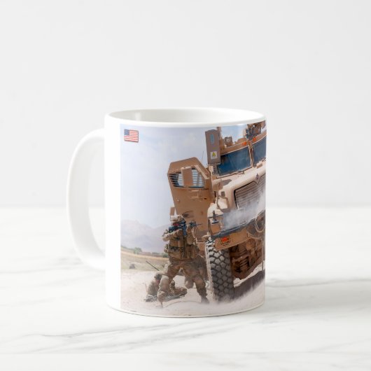 MUG VÉHICULE PROTÉGÉ À L'AMBUSH RÉSISTANT AUX MINES (Devant gauche)