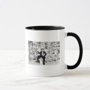 Mug Vendeur de journal, c.1960