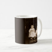 Mug vers 1910 pitbull et bébé RPPC (Devant droit)