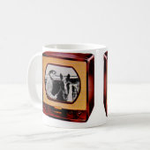 Mug vers 1951 téléviseur portable émission cowboy (Devant gauche)