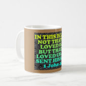 Mug Vers de bible de 1 4h10 de John. (Devant gauche)