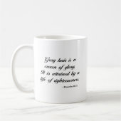 Mug Vers de bible du 16:31 % pipe% de proverbes (Gauche)
