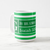 Mug Verset biblique de guérison vert rayé initial (Devant gauche)