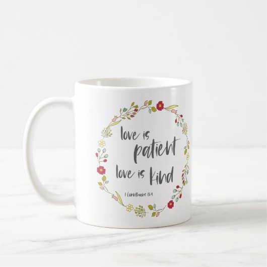Mug Verset biblique : L'amour est patient, l'amour est (Gauche)