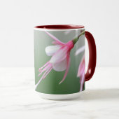 Mug Vert Avec Fleurs Roses (Devant droit)