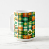 MUG VERT ORANGE BLANC IRLANDAIS PLAID PATCHWORK MOTIF (Devant gauche)