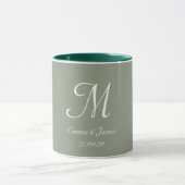 Mug Vert sauge & Élégant Monogramme Nom Initial  (Centre)