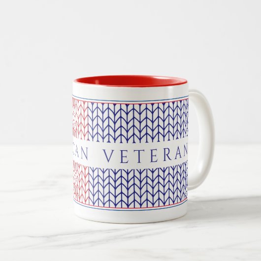 Mug "VÉTÉRAN AMÉRICAIN" bicolore rouge (Devant droit)