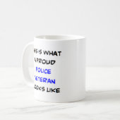Mug vétéran de la police, fier (Devant gauche)