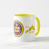 Mug Vétéran de l'armure de l'Armée de terre fier (Devant droit)