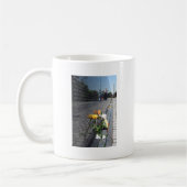 Mug vétérans du Vietnam commémoratifs (Gauche)
