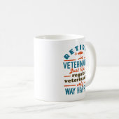Mug Vétérinaire retraité vétérinaire Happier (Devant droit)