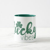 Mug Vibes Lucky de la Saint Patrick avec trèfle vert (Centre)