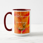 Mug Vibrant orange daylily macro garden floral (Gauche)