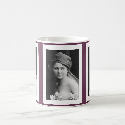 Mug Victorian Bride in black and white (Centre)