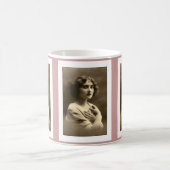 Mug Victorian woman arms crossed (Centre)