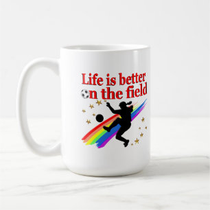 MUG VIE SUR LE CHAMP DU FOOTBALL