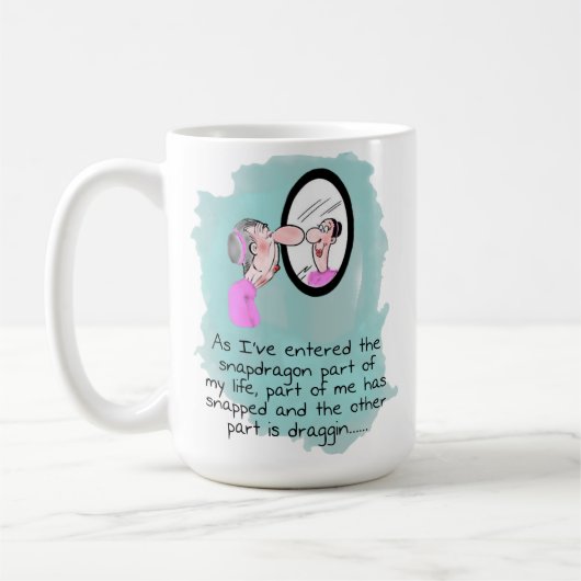 Mug Vieille Femme drôle dans le regard (Gauche)