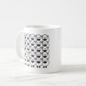 Mug Vieux chien de berger anglais chez les moutons (Devant gauche)