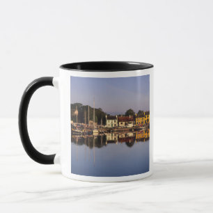 Mug Ville et port, Kinvarra, comté de Galway,