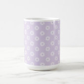 MUG VIOLET PASTEL AVEC RANGÉES DE FLEURS BLANCHES (Centre)