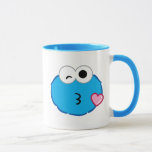 Mug Visage de biscuits lancer un baiser<br><div class="desc">Express-toi avec cet Emoji de la rue Sésame Cet article est recommandé pour les 13 ans et plus. © 2014 Sesame Workshop. www.sesamestreet.org</div>