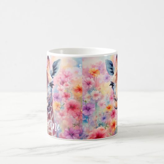 Mug Visage de Giraffe mignonne aux fleurs roses (Centre)