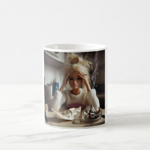 Mug Visage de poupée en détresse drôle Mème fumant Sar