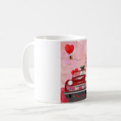 Mug Voiture de chien Pug avec coeurs Saint-Valentin (Devant gauche)