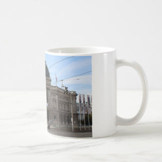 Mug Volkstheater Vienne Autriche