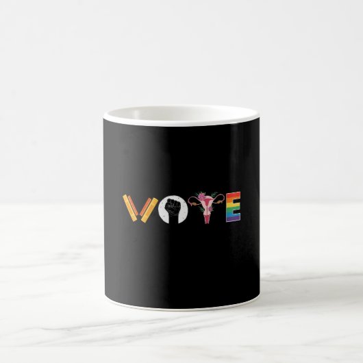 Mug VOTE Books Uterus LGBT Support (Centre)