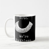 Mug Vote Nous sommes des droits des femmes impitoyable (Gauche)
